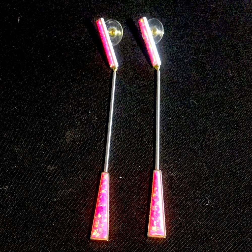Kendra Scott Kyocera 3-3/4 in drop earrings